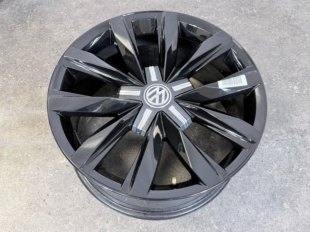 NEU ORIGINAL 18 ZOLL VW T6 T6.1 SPRINGFIELD FELGEN SCHWARZ 7E0601