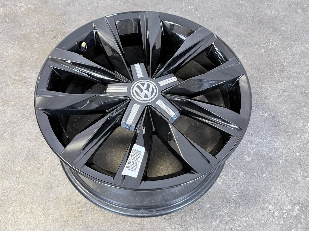 NEU ORIGINAL 18 ZOLL VW T6 T6.1 SPRINGFIELD FELGEN SCHWARZ 7E0601