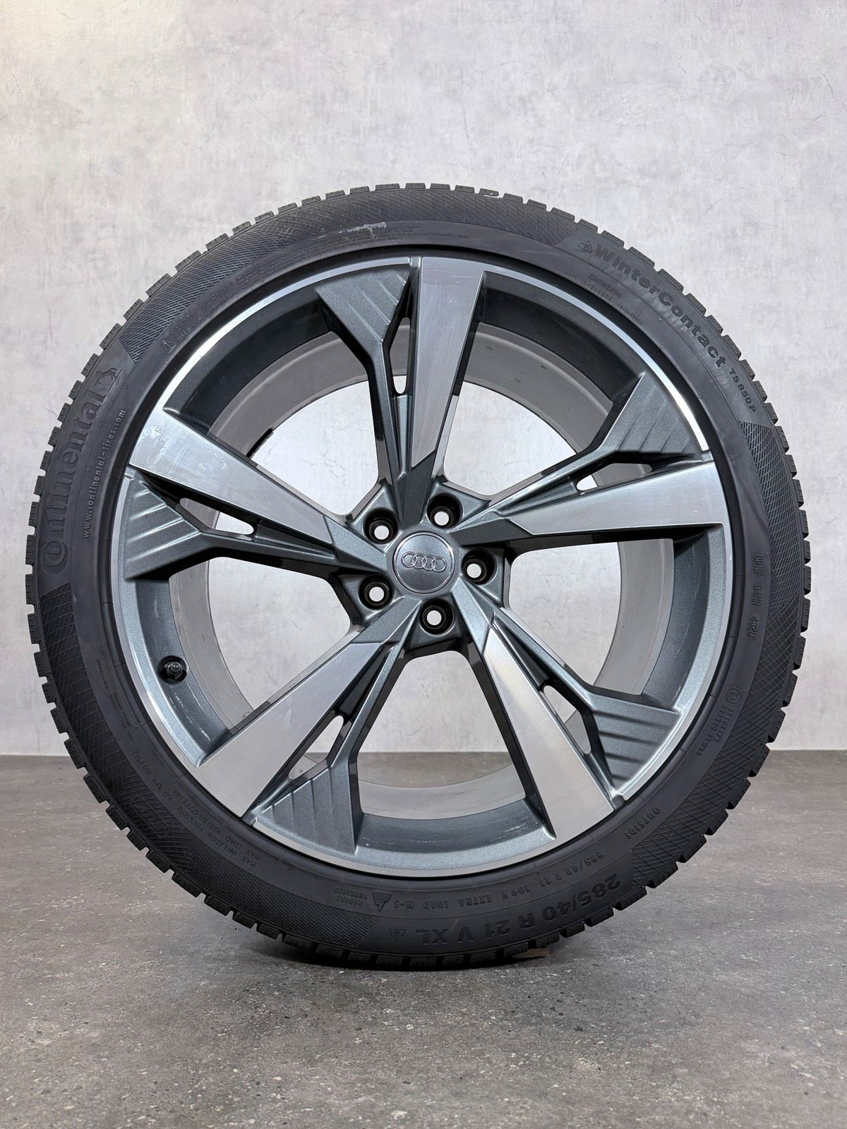 ORIGINAL 21 ZOLL AUDI Q8 E-TRON S GE SQ8 WINTERREIFEN 4KE601025H