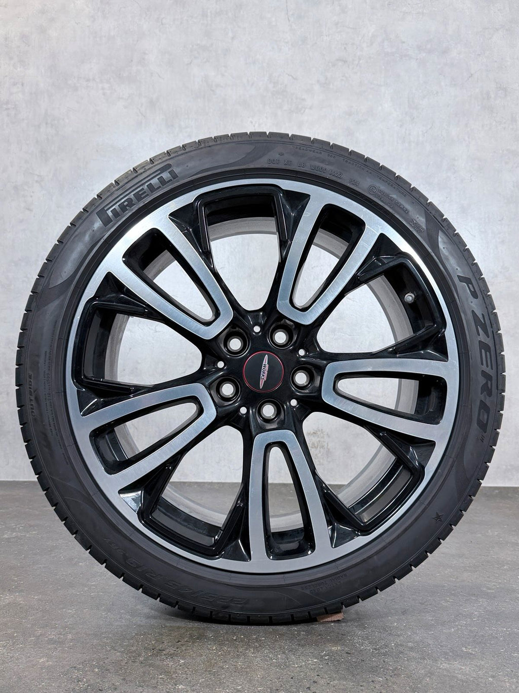 ORIGINAL 19 ZOLL MINI JCW COUNTRYMAN F60 592 SOMMERREIFEN