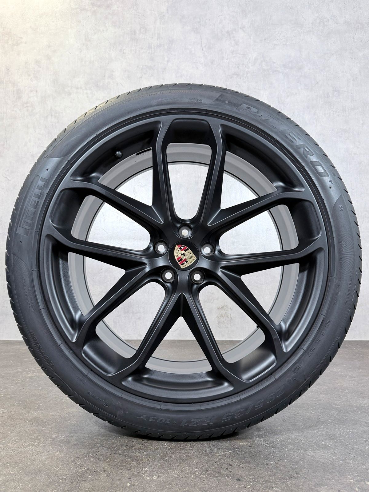 ORIGINAL 21 ZOLL PORSCHE MACAN 95B GT DESIGN SOMMERREIFEN