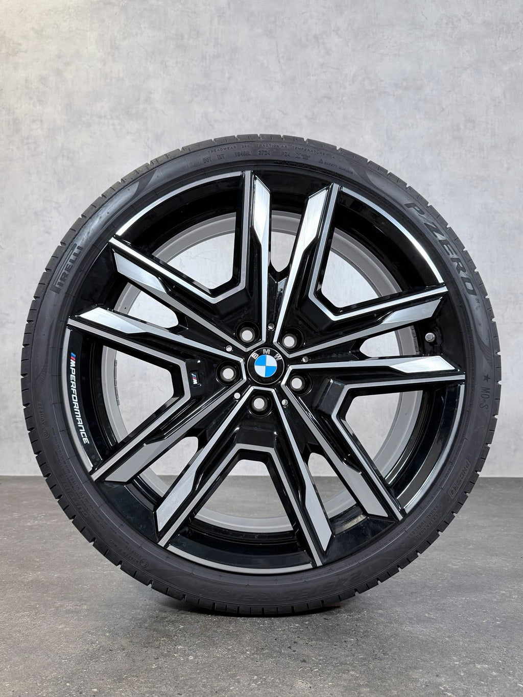 ORIGINAL 21 ZOLL BMW X1 iX1 U11 X2 U10 STYLING M 877 SOMMERREIFEN