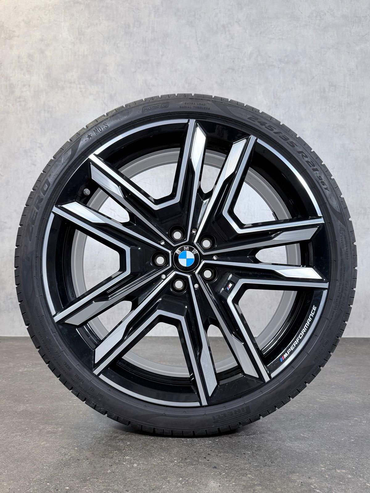 ORIGINAL 21 ZOLL BMW X1 iX1 U11 X2 U10 STYLING M 877 SOMMERREIFEN