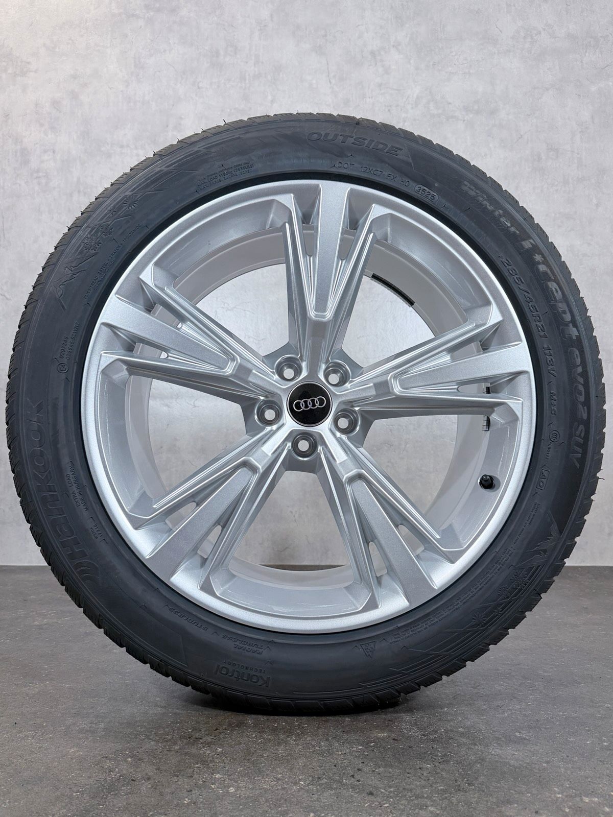 ORIGINAL 21 ZOLL AUDI Q8 SQ8 4M8 NEU WINTERREIFEN