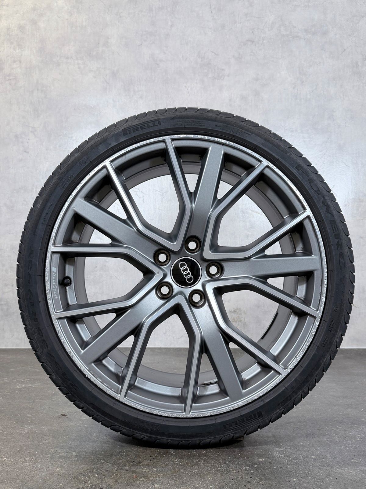 ORIGINAL 19 ZOLL AUDI A4 S4 8W B9 Y-SPEICHE SOMMERREIFEN