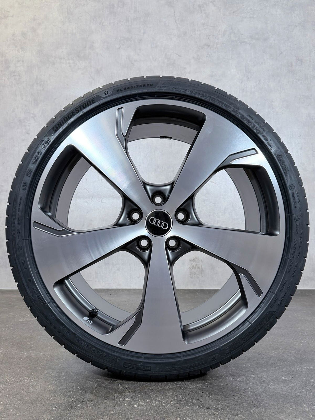 ORIGINAL NEU 20 ZOLL AUDI A5 8B3601025M SOMMERREIFEN