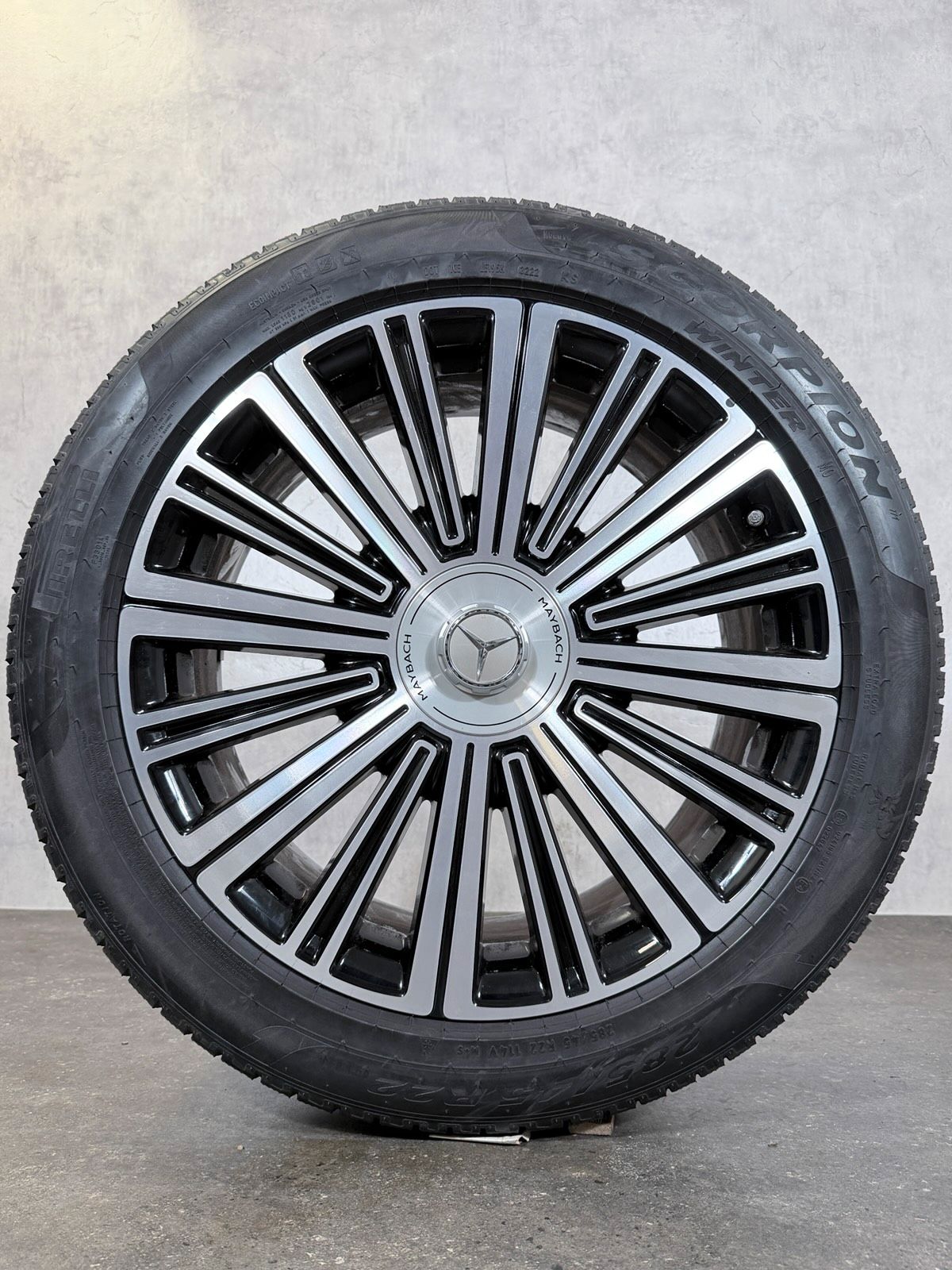 ORIGINAL 22 ZOLL MERCEDES GLS MAYBACH X167 WINTERREIFEN