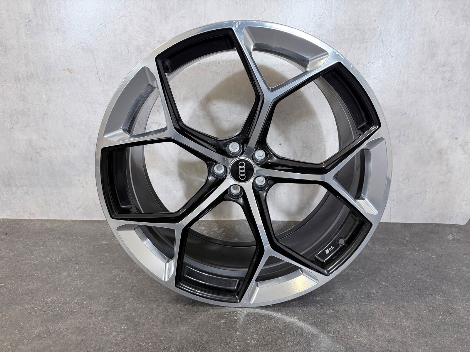 NEU ORIGINAL 23 ZOLL AUDI RSQ8 SPORT PERFORMANCE RS Q8 FELGEN 4M8