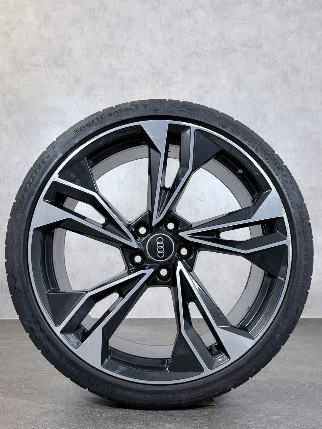 ORIGINAL 20 ZOLL AUDI A5 S5 POLYGON SPORT SOMMERREIFEN 8W0601025E