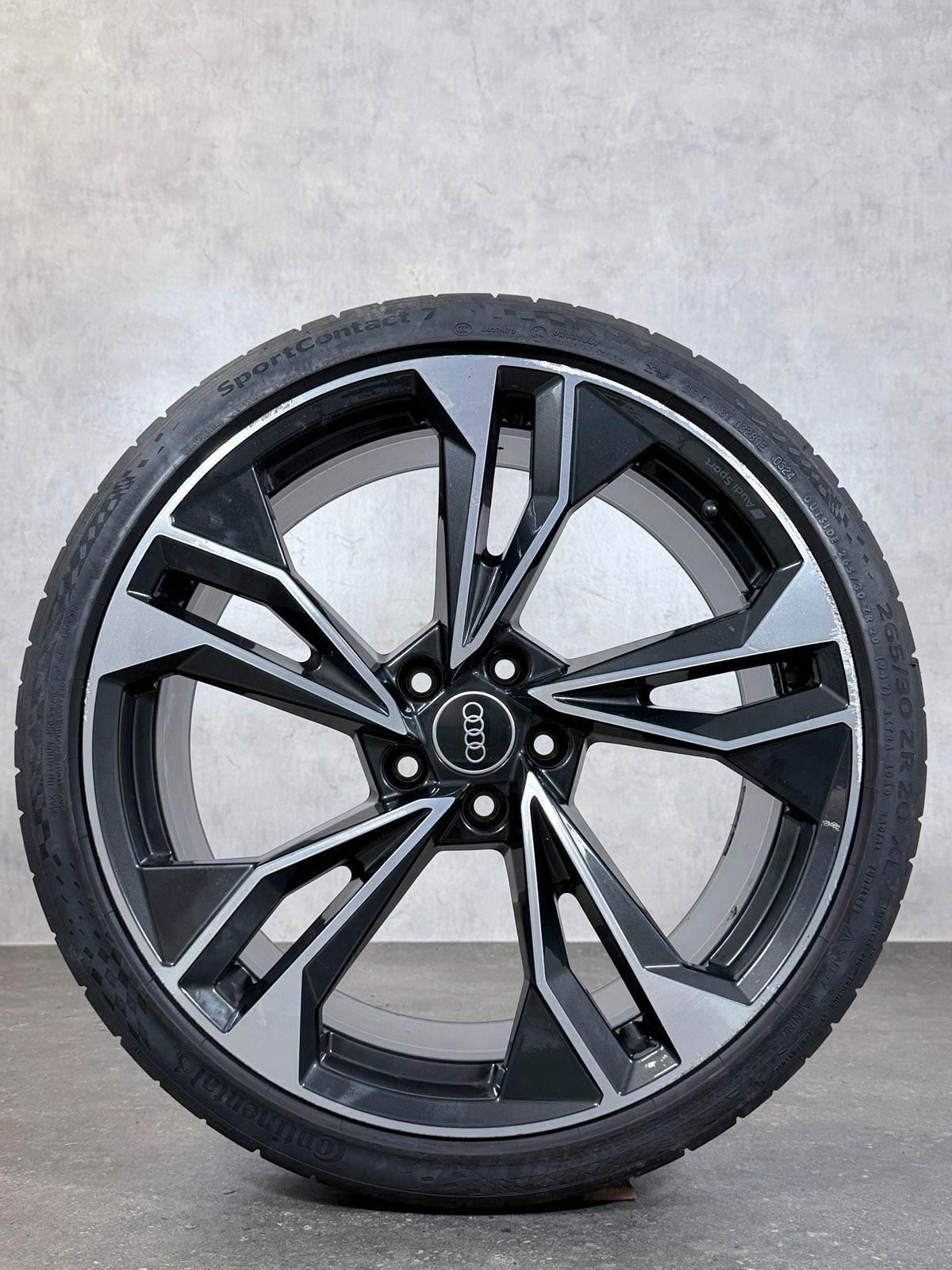 ORIGINAL 20 ZOLL AUDI A5 S5 POLYGON SPORT SOMMERREIFEN 8W0601025E