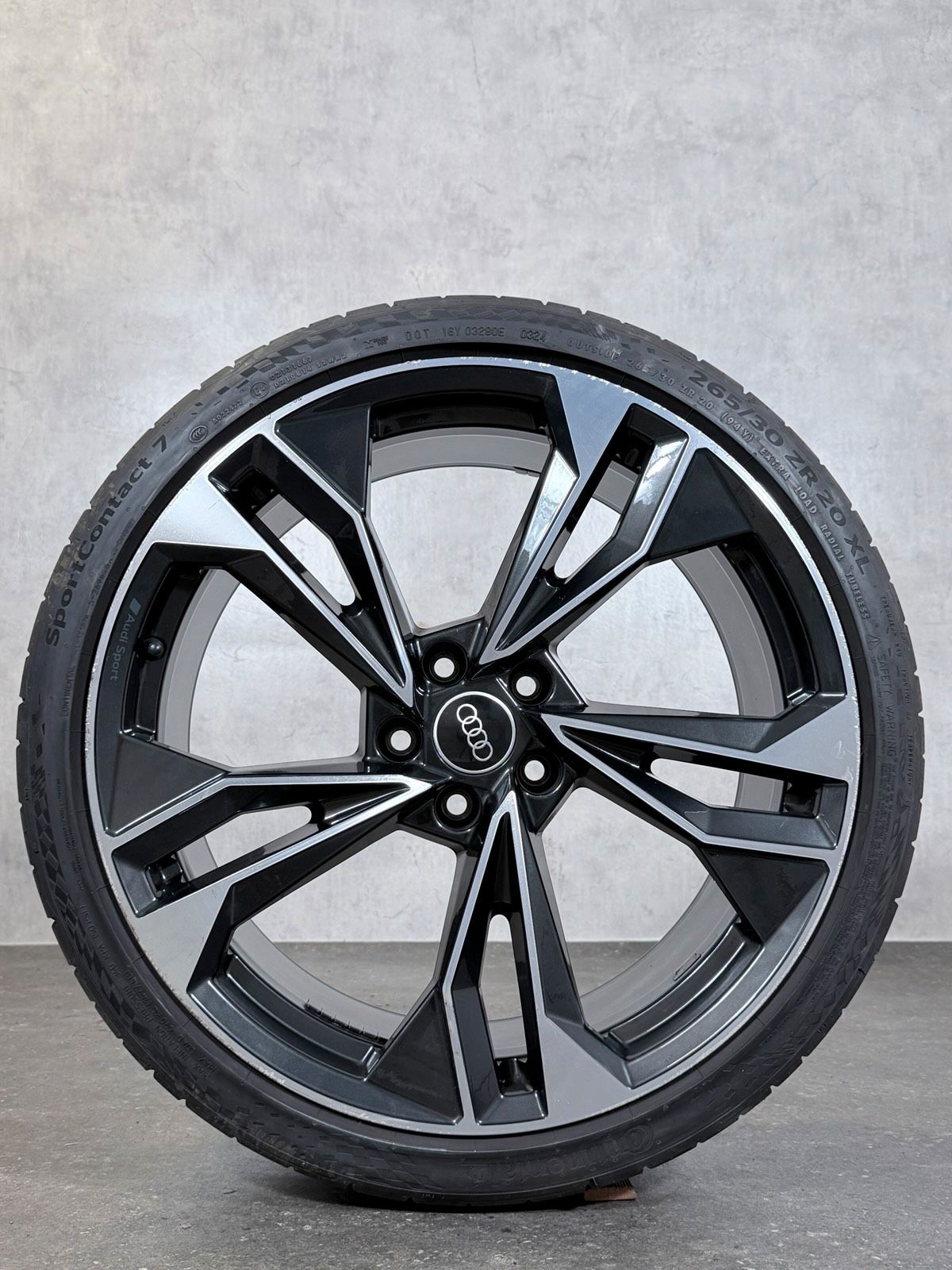 ORIGINAL 20 ZOLL AUDI A5 S5 POLYGON SPORT SOMMERREIFEN 8W0601025E