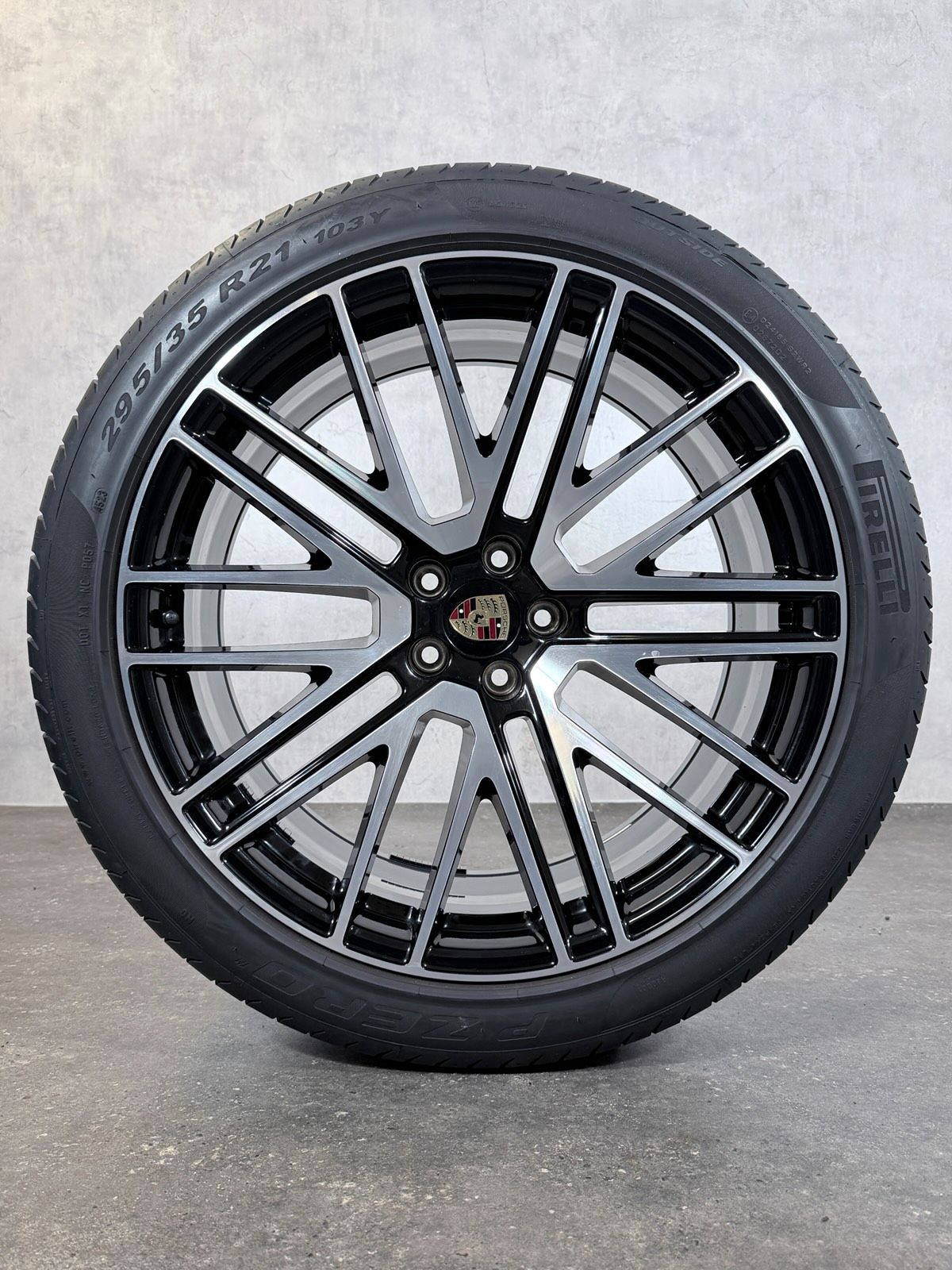 ORIGINAL 21 ZOLL PORSCHE MACAN III 95B TURBO V SOMMERREIFEN