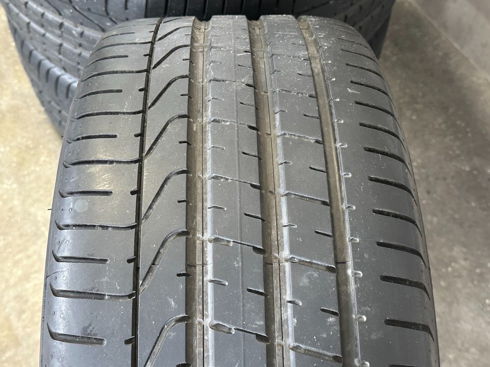 ORIGINAL 21 ZOLL PORSCHE MACAN III 95B TURBO V SOMMERREIFEN
