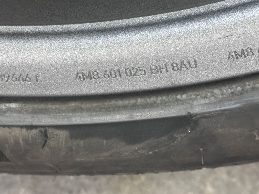 ORIGINAL 23 ZOLL AUDI RSQ8 RS Q8 PERFORMANCE SOMMERREIFEN 4M86010