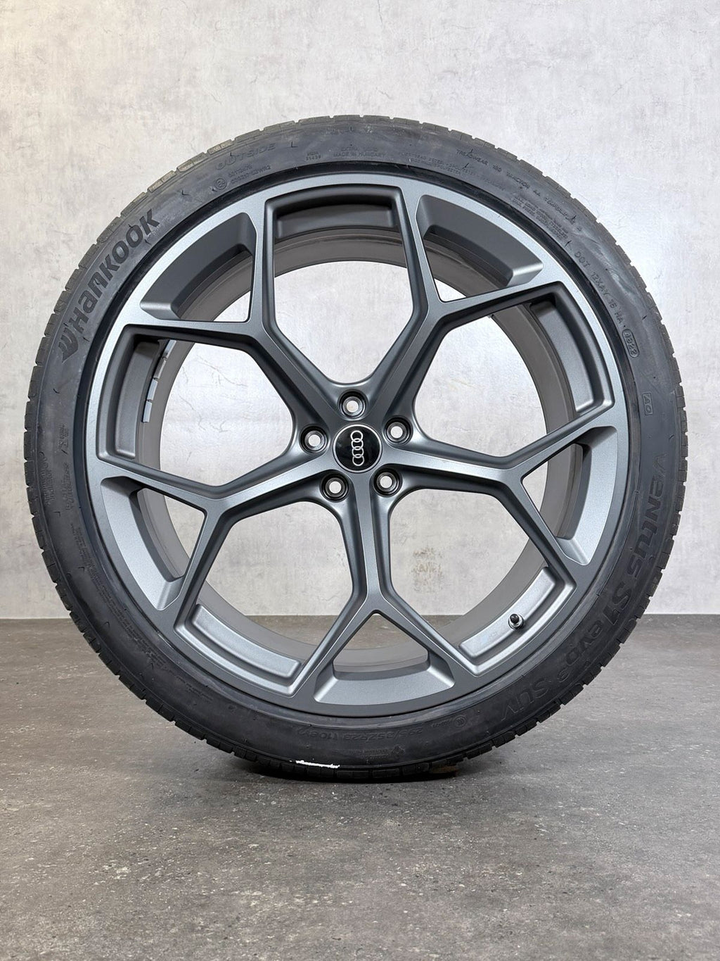 ORIGINAL 23 ZOLL AUDI RSQ8 RS Q8 PERFORMANCE SOMMERREIFEN 4M86010