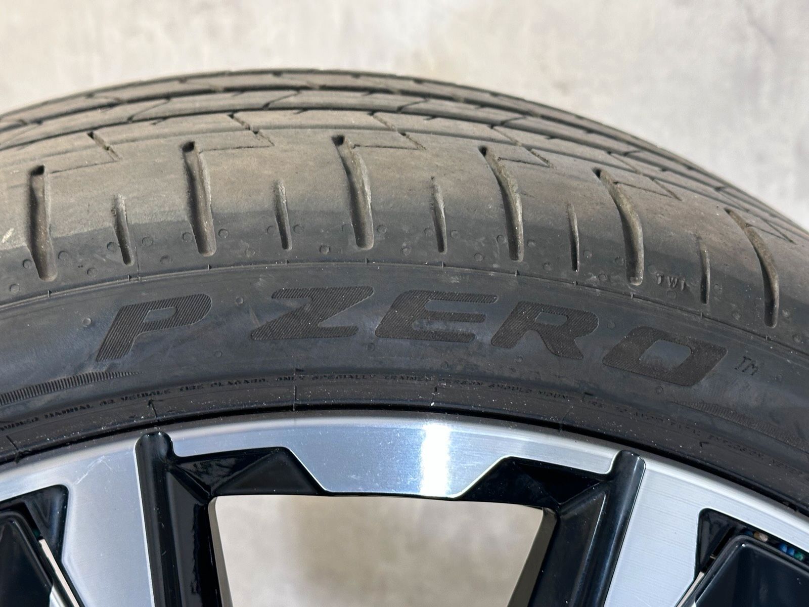 ORIGINAL 21 ZOLL BMW 5er G60 G61 STYLING INDIVIDUAL 954 SOMMER
