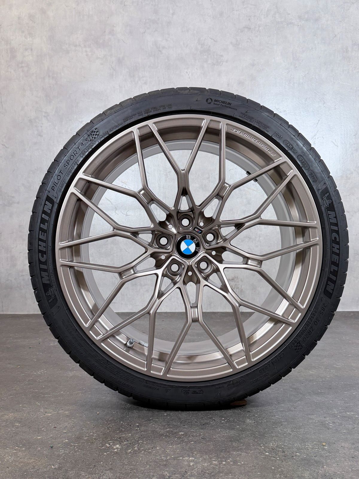 ORIGINAL 20 21 ZOLL BMW M3 G80 G81 M4 G82 G83 M 1000 SOMMERREIFEN