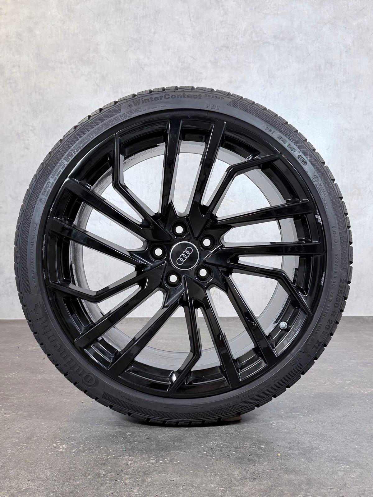 ORIGINAL 20 ZOLL AUDI RS4 RS5 8W B9 WINTERREIFEN 8W0601025FT