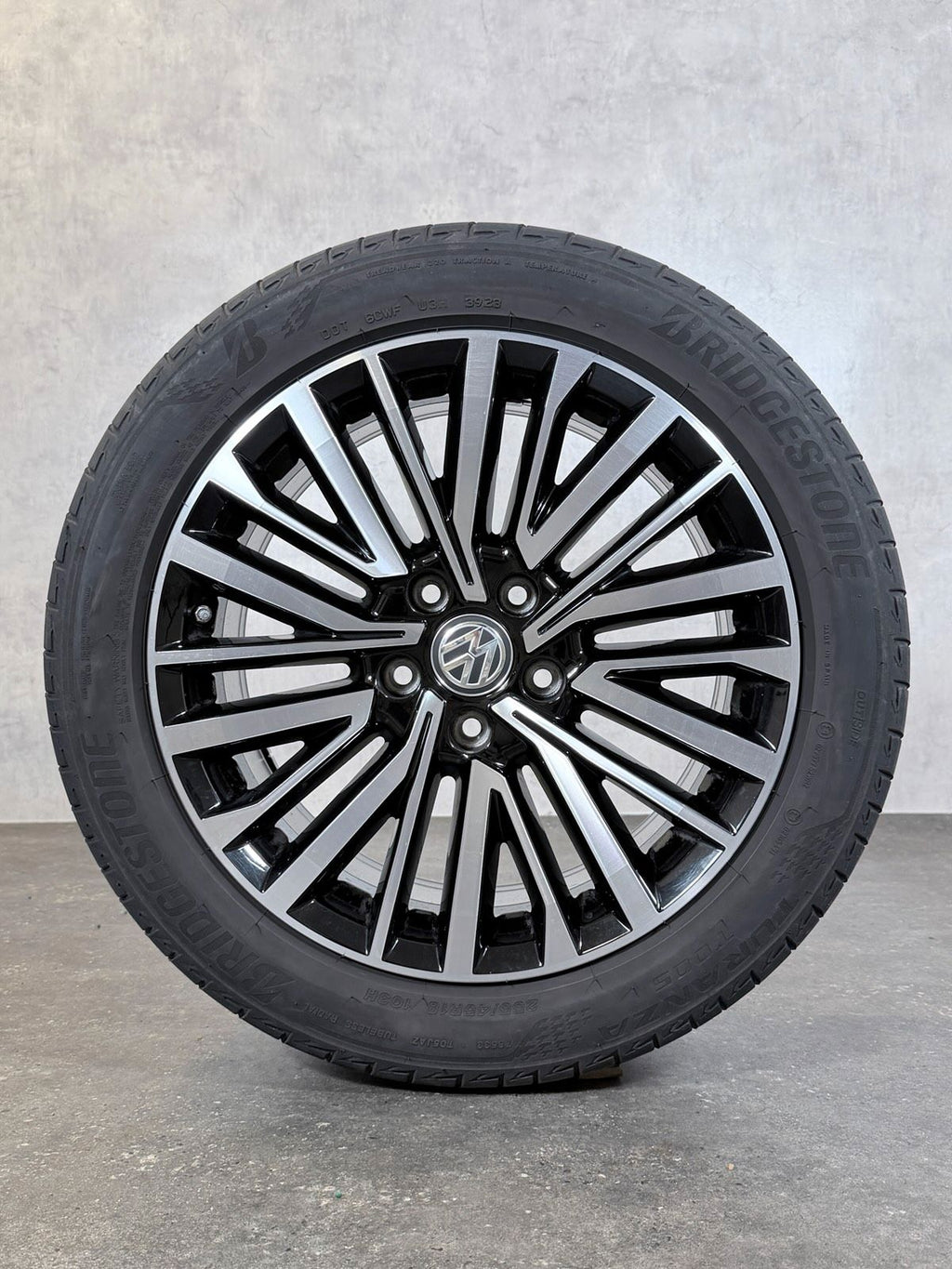 ORIGINAL 18 ZOLL VW T6 T6.1 PALMERSTON SOMMERREIFEN 7E0601025S