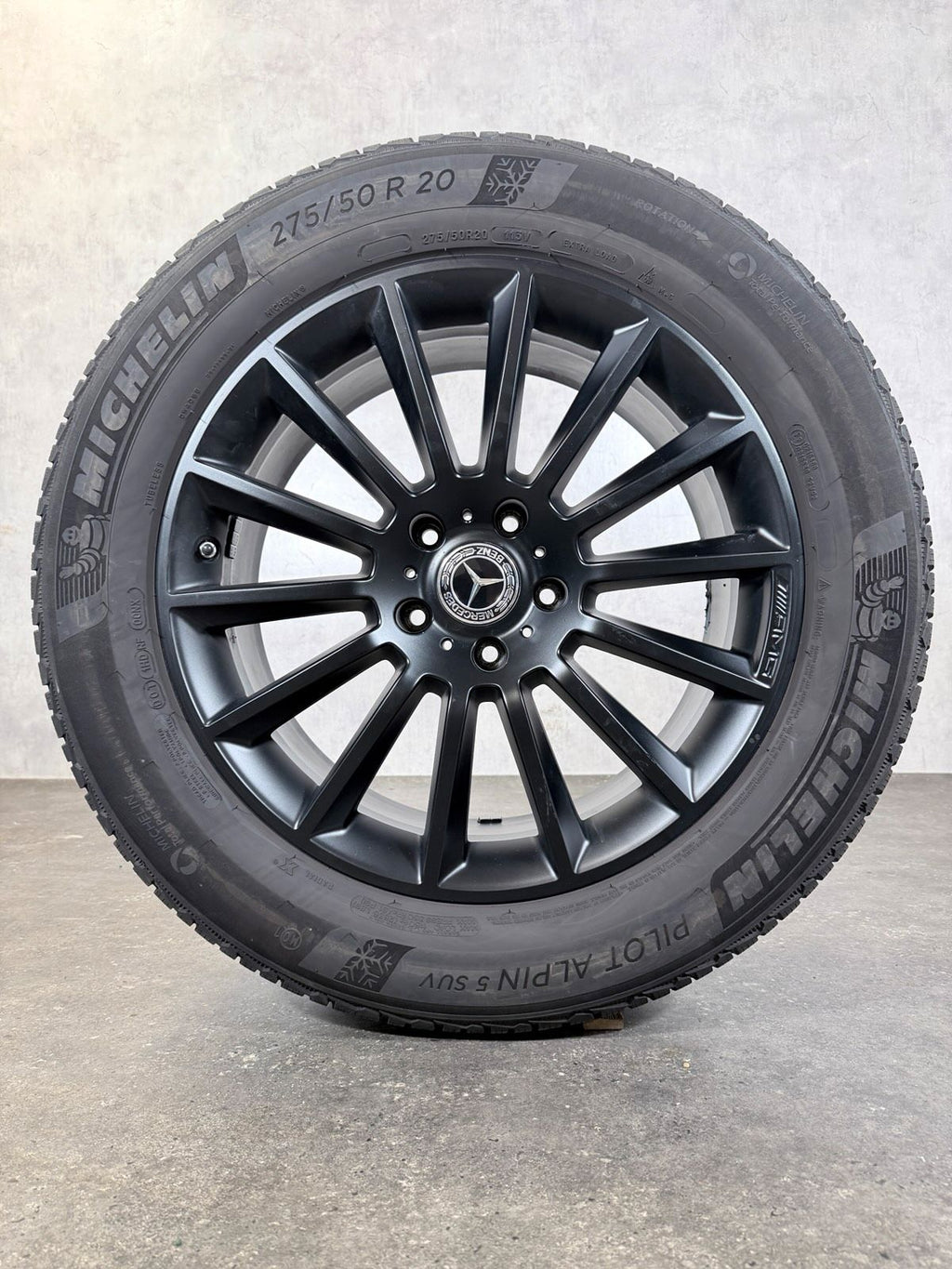 ORIGINAL 20 ZOLL MERCEDES G-KLASSE W465 W463 AMG WINTERREIFEN