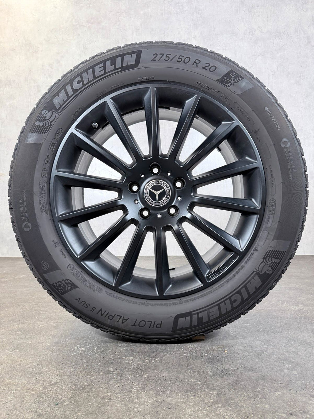 ORIGINAL 20 ZOLL MERCEDES G-KLASSE W465 W463 AMG WINTERREIFEN