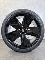 ORIGINAL 21 ZOLL PORSCHE TAYCAN 9J1 AERO SOMMERREIFEN