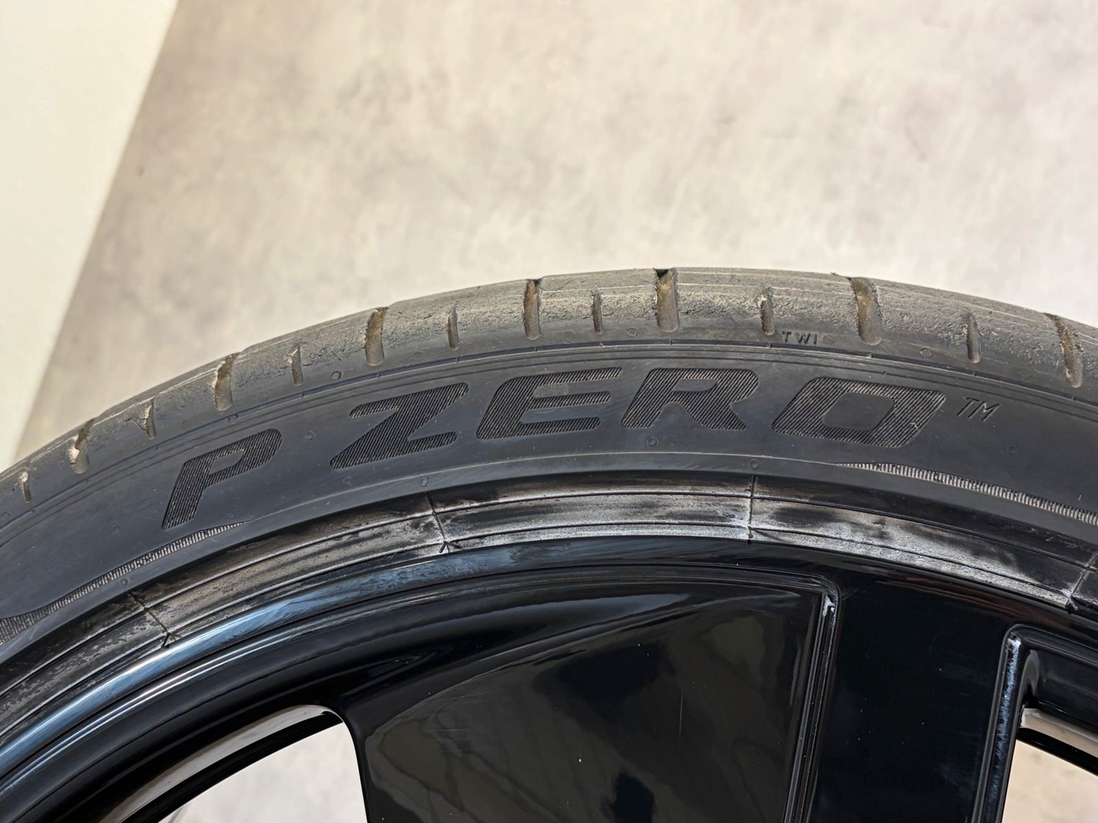 ORIGINAL 21 ZOLL PORSCHE TAYCAN 9J1 AERO SOMMERREIFEN