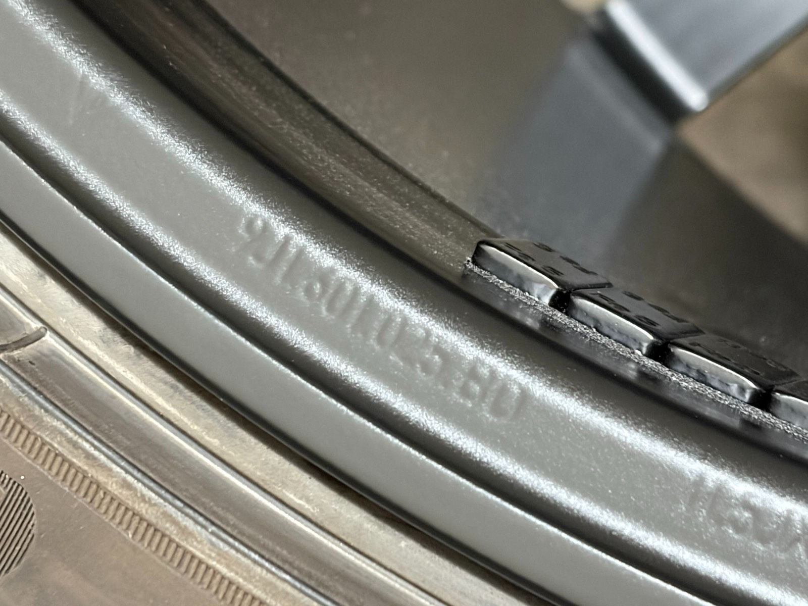 ORIGINAL 21 ZOLL PORSCHE TAYCAN 9J1 SPYDER SOMMERREIFEN