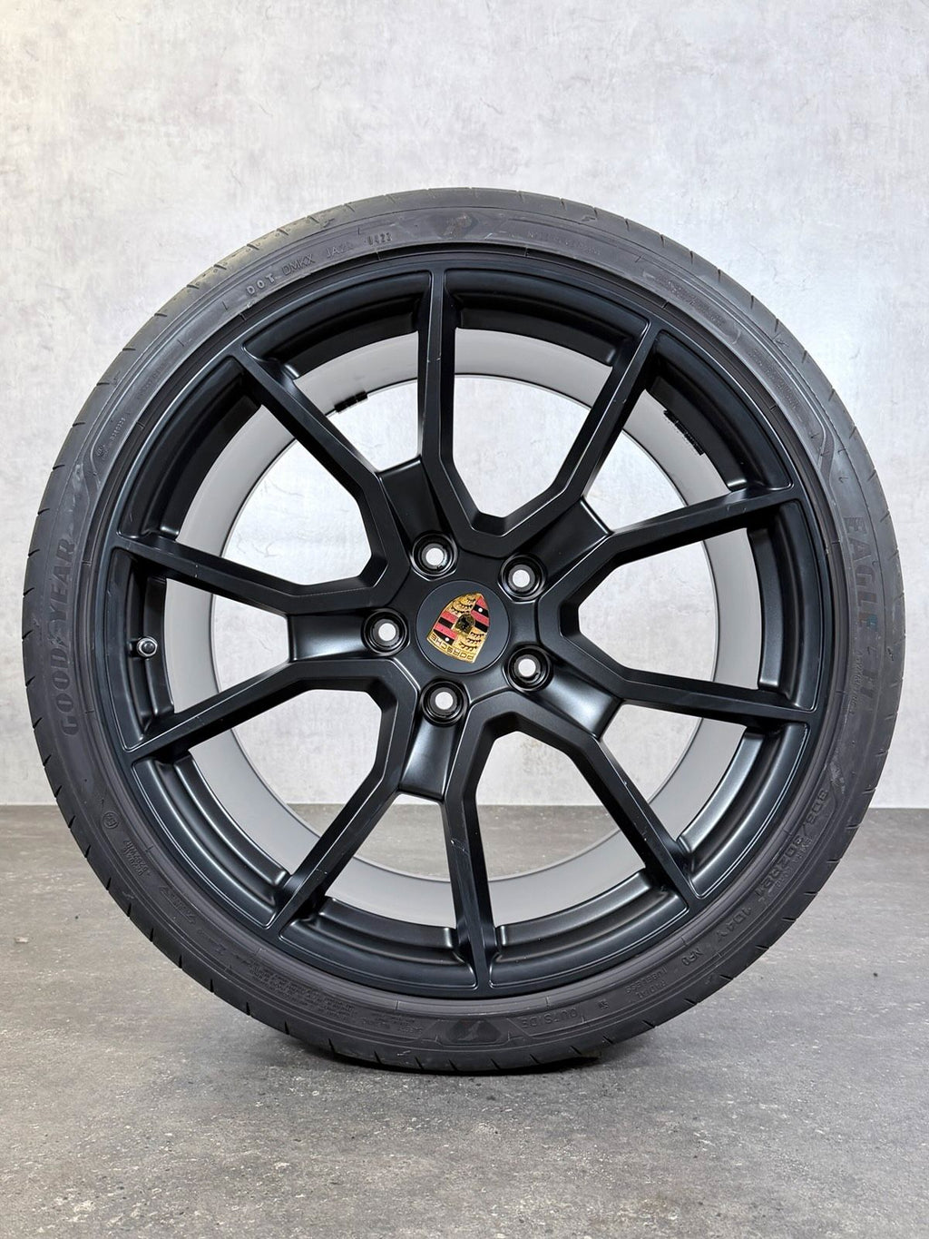 ORIGINAL 21 ZOLL PORSCHE TAYCAN 9J1 SPYDER SOMMERREIFEN