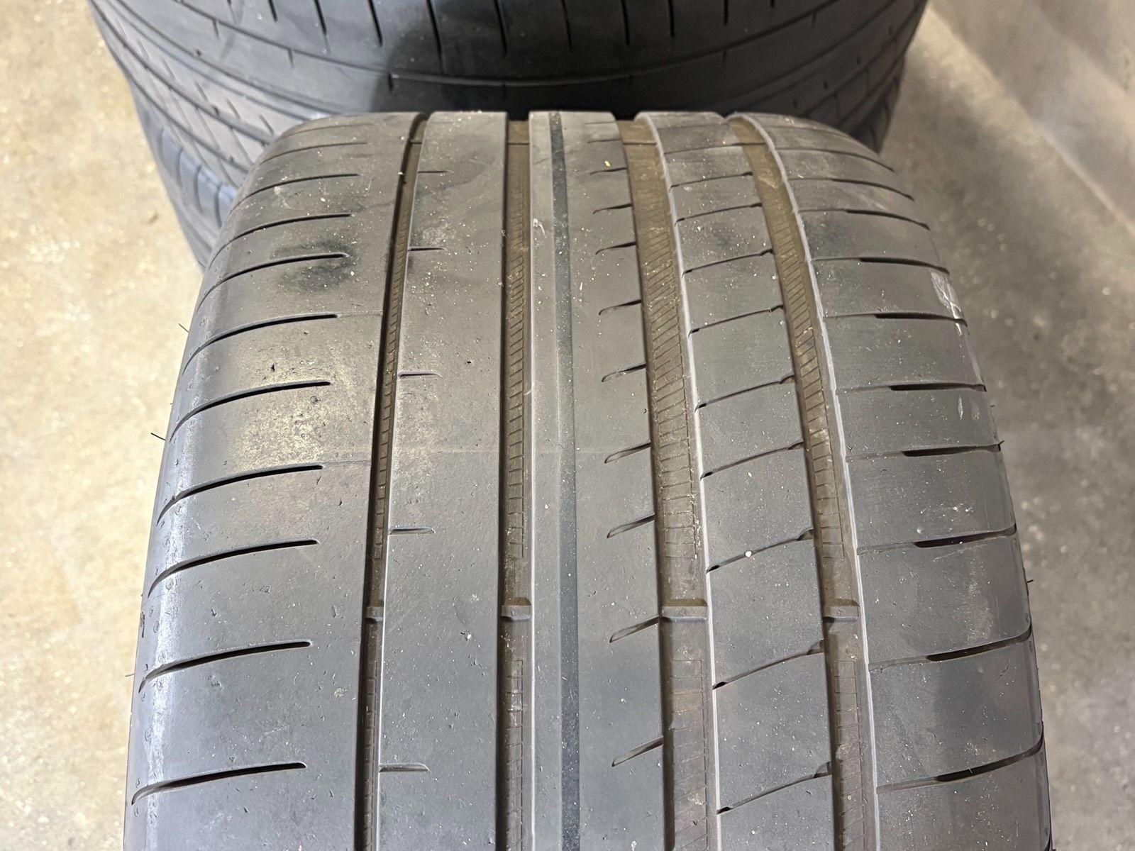 ORIGINAL 21 ZOLL PORSCHE TAYCAN 9J1 SPYDER SOMMERREIFEN