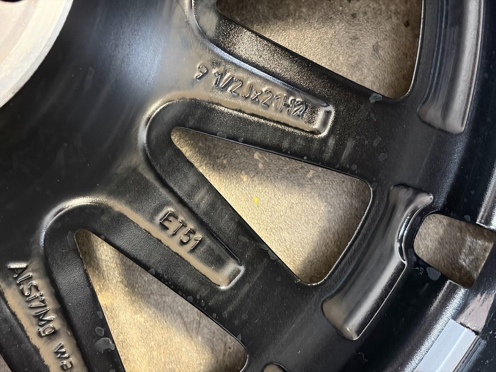 ORIGINAL 21 ZOLL MERCEDES E-KLASSE W214 S214 AMG SOMMERREIFEN