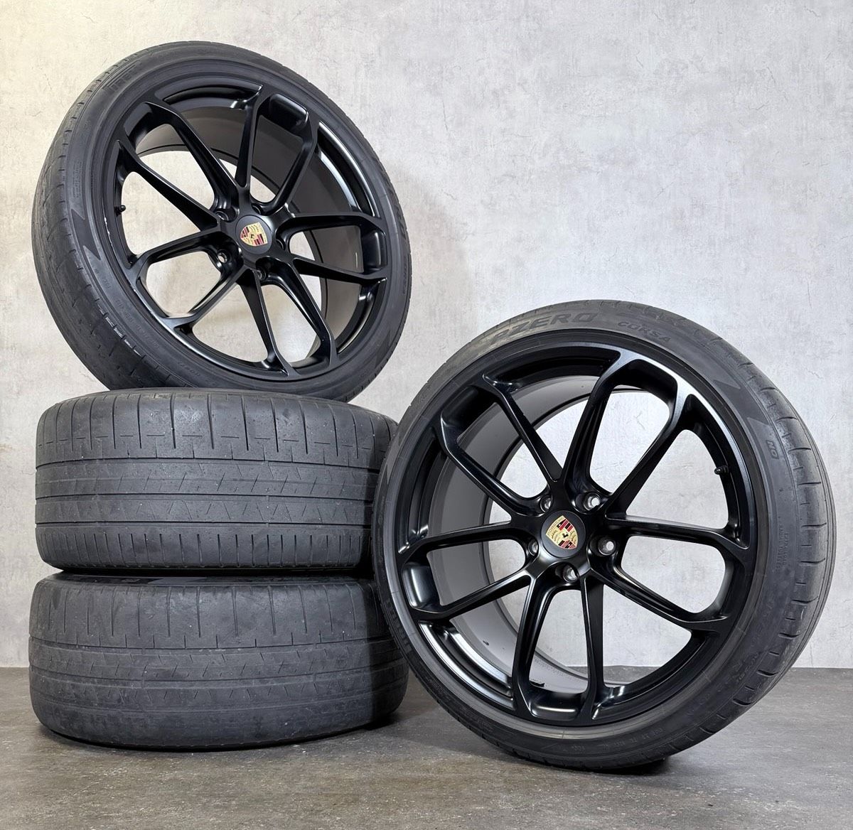 ORIGINAL 22 ZOLL PORSCHE CAYENNE COUPE E3 GT DESIGN SOMMERREIFEN