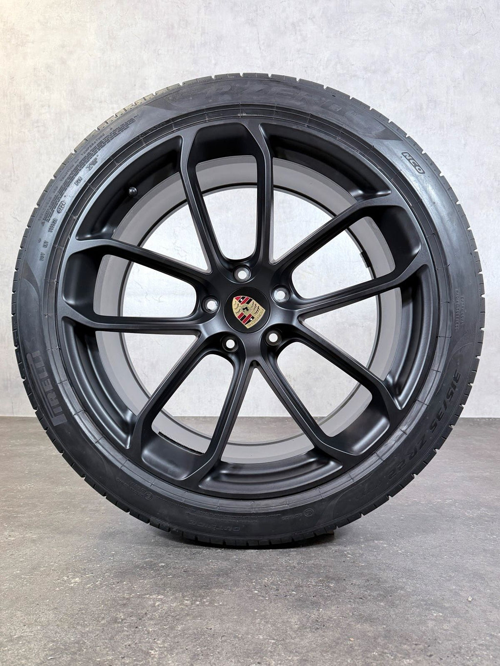 ORIGINAL 22 ZOLL PORSCHE CAYENNE E3-2 GT DESIGN SOMMERREIFEN COUP