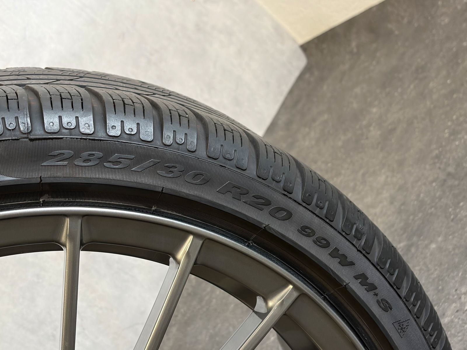 ORIGINAL 20 ZOLL BMW 5er G30 G31 ALPINA CS 17 WINTERREIFEN
