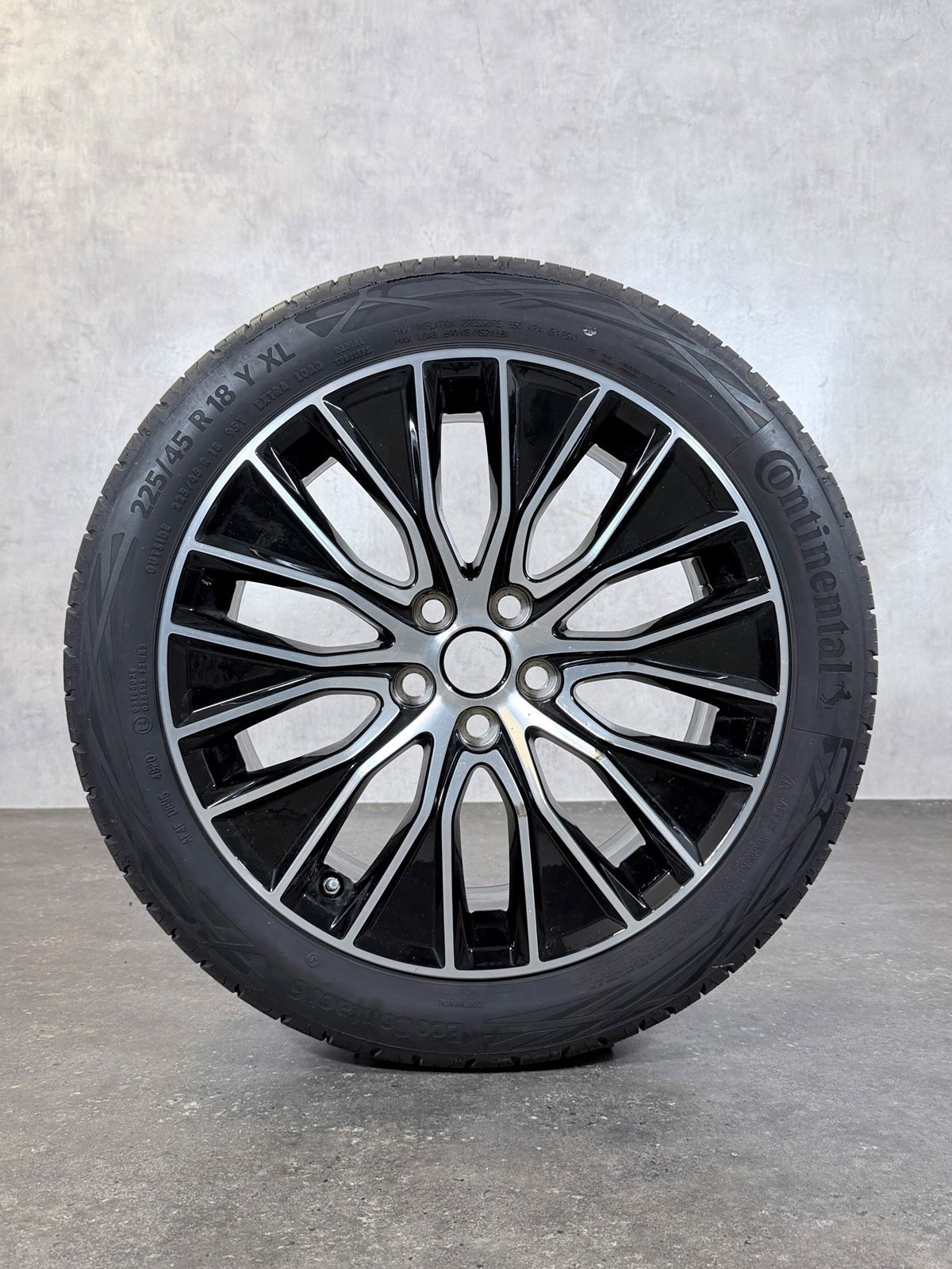 ORIGINAL 18 ZOLL JAGUAR XE KX7M-1007-EA SOMMERREIFEN
