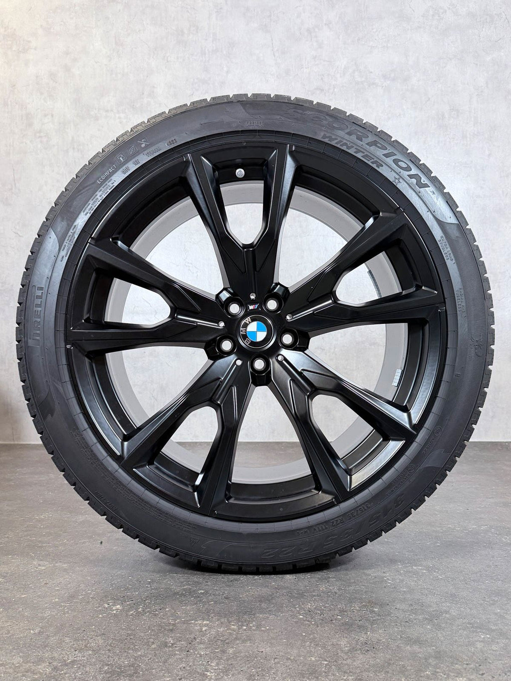 ORIGINAL 22 ZOLL BMW X7 G07 SYTLING M 755 WINTERREIFEN 8074221