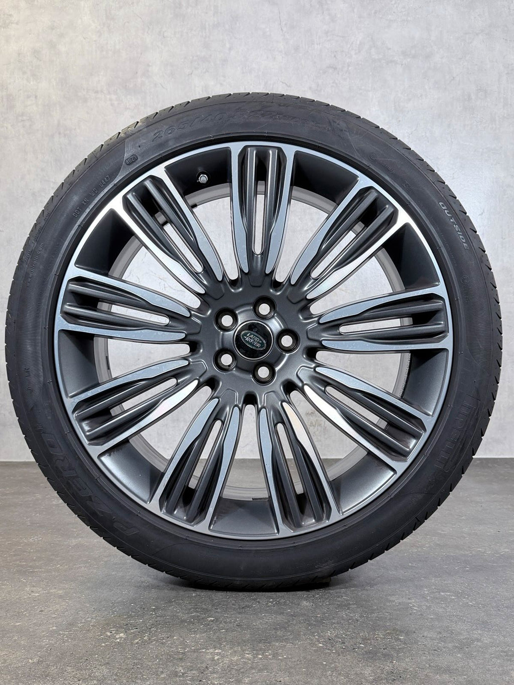 ORIGINAL 22 ZOLL LAMD ROVER VELAR SOMMERREIFEN J8A2-1007-TA