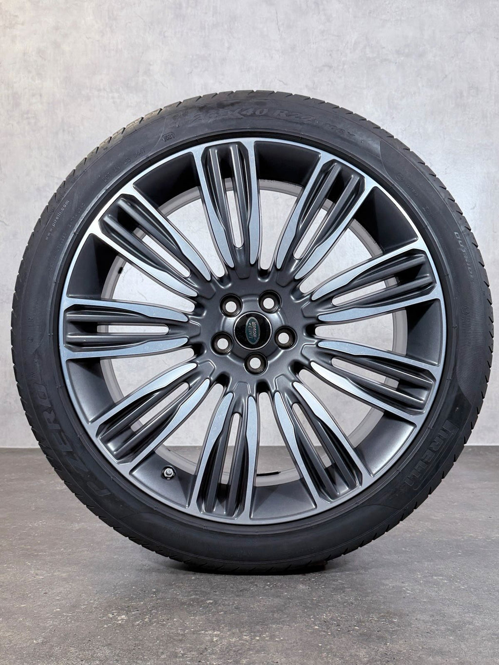 ORIGINAL 22 ZOLL LAMD ROVER VELAR SOMMERREIFEN J8A2-1007-TA