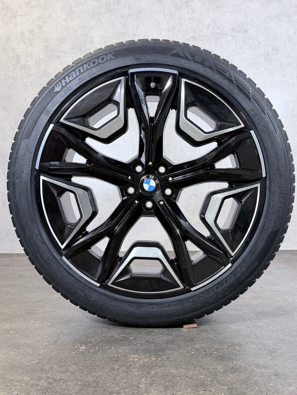 ORIGINAL 22 ZOLL BMW iX i20 M 1021 WINTERREIFEN