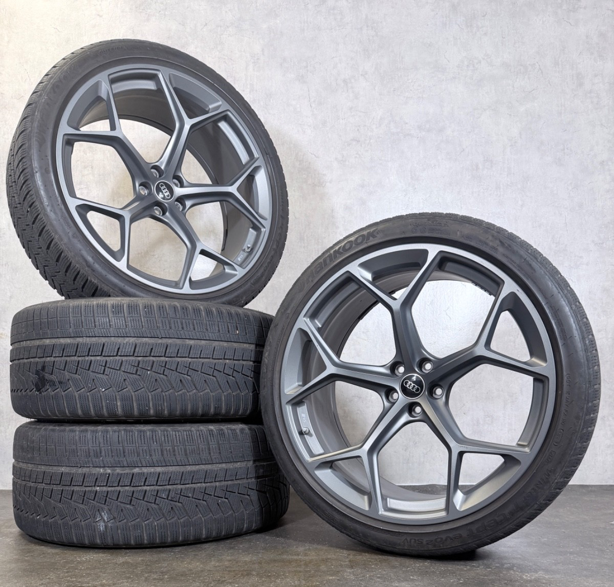 23 Zoll Winterräder original Audi RS Q8 RSQ8 4M8601025BG Performance