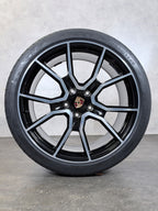 Porsche Taycan 9J1 21" GTS RS Spyder Design Felgen & Goodyear NF1 Reifen