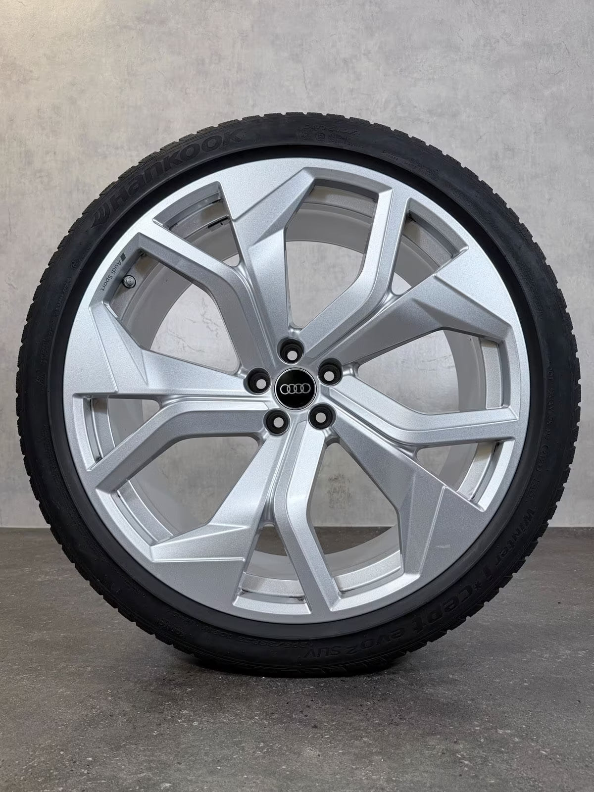 Audi RSQ8 RS Q8 23 Zoll Original Winterräder Rotor Sport Felgen