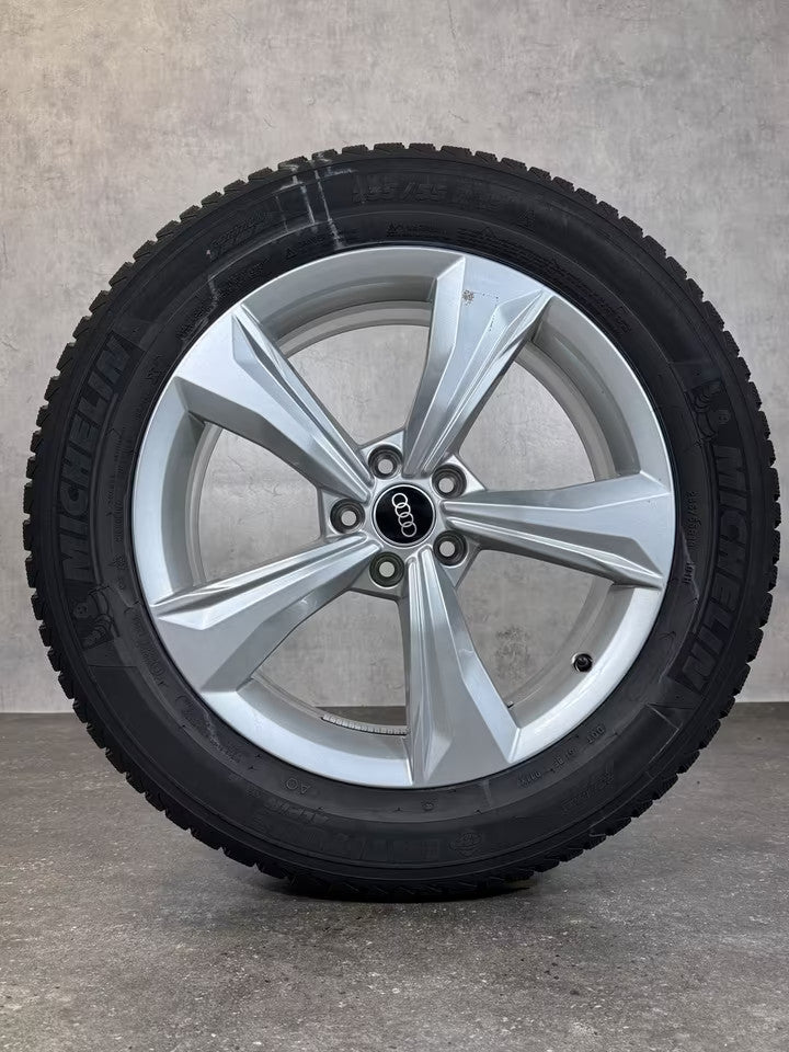 Audi Q5 FY 19 Zoll Felgen Alufelgen Winterräder Winterreifen 80A601025K