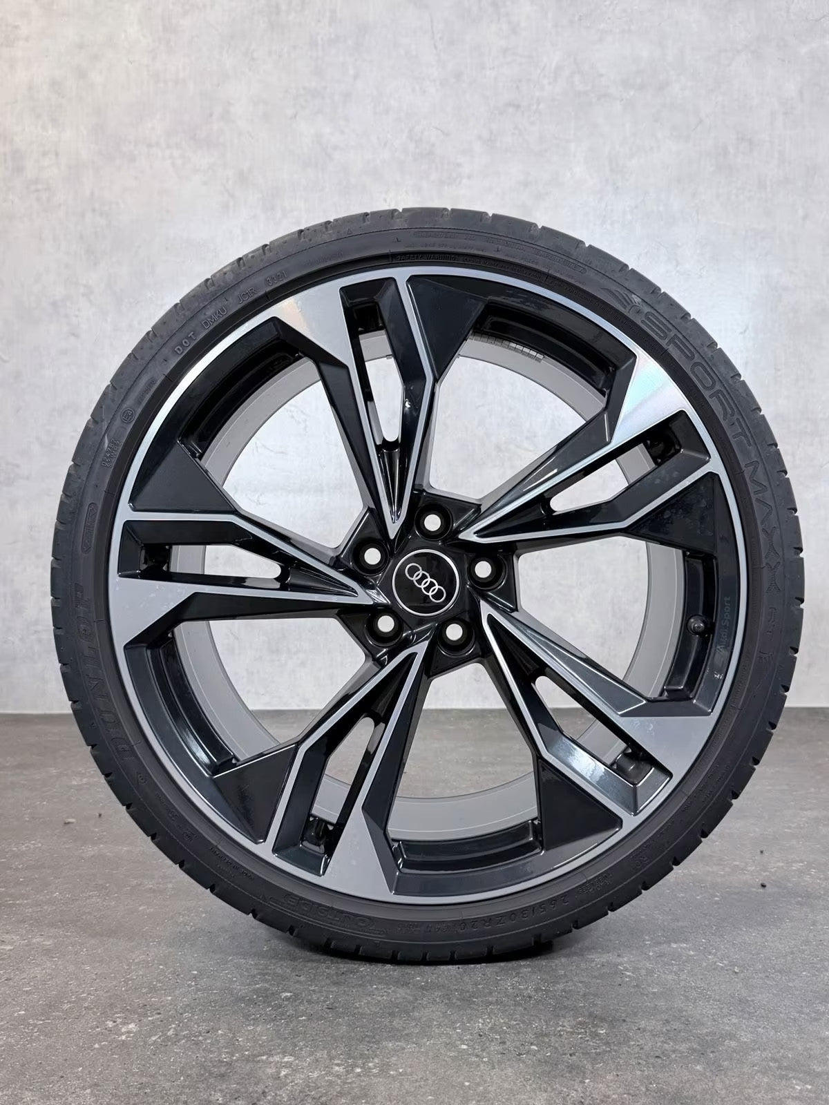 Original Audi Sport 20''  Sommerräder  im 5 Doppelspeichen-Polygon Design A5 S5