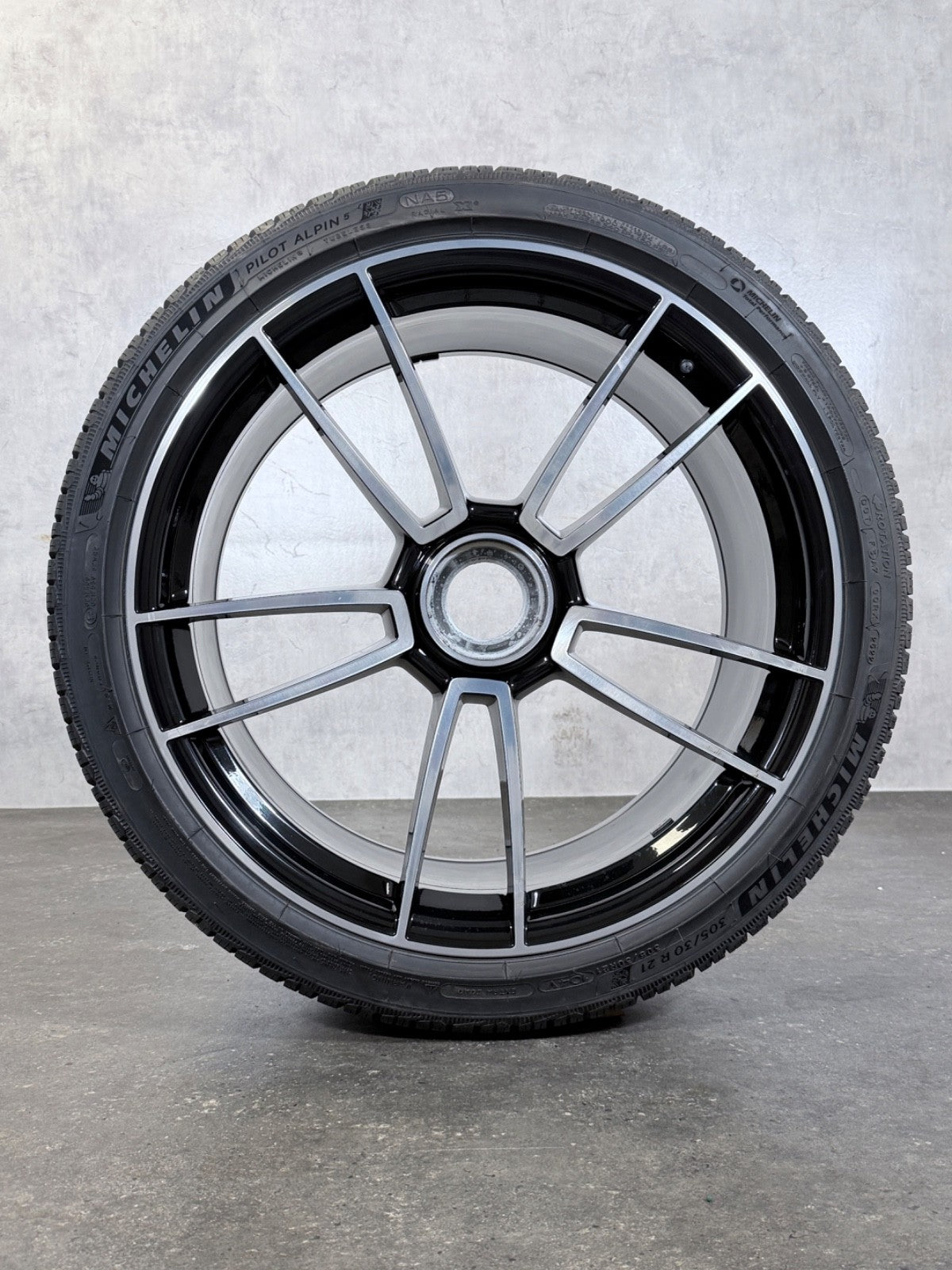 Porsche 992 20 21 Zoll Turbo S Winter Räder Michelin TOP 7mm