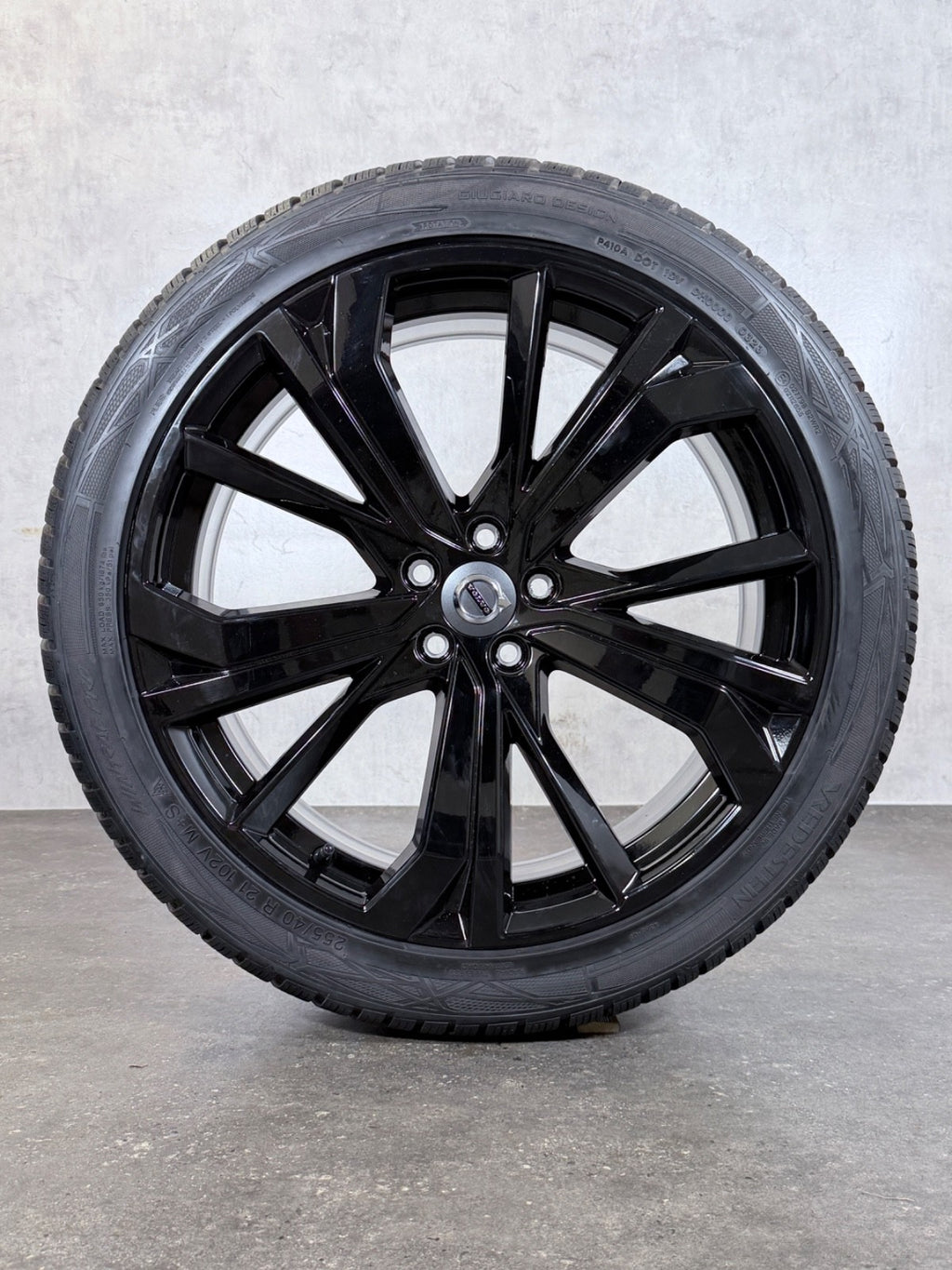 ORIGINAL VOLVO 21 ZOLL XC60 FELGEN 32134533 8,5J ET49,5 SCHWARZ OEM WINTERREIFEN