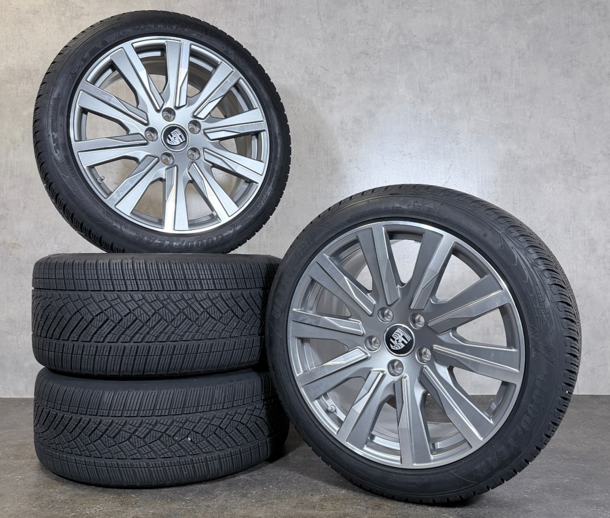 Original Porsche Taycan Turbo Tequipment 20 Zoll Alufelgen Winterreifen