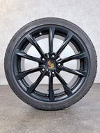 Porsche Boxster 982 Cayman 718 19 Zoll Felgen Winterräder Winterreifen schwarz