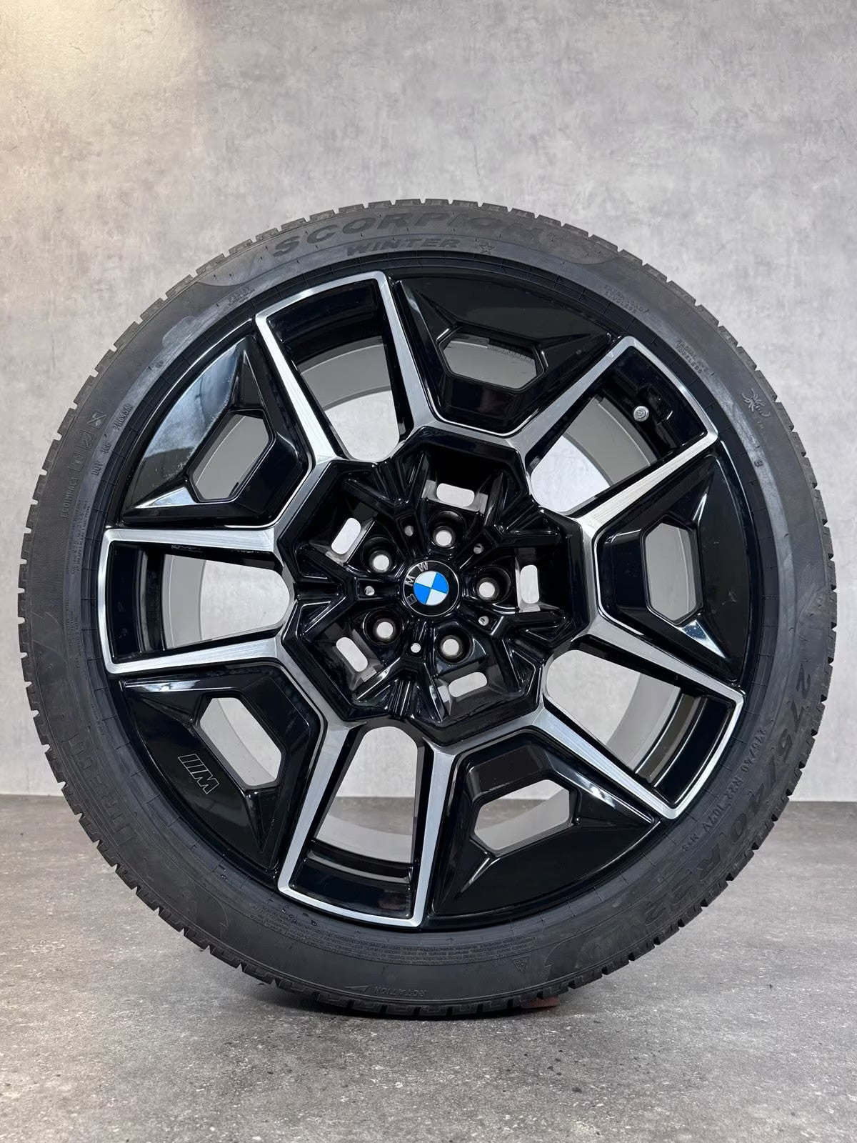 Original BMW XM G09 Winterräder 22 Zoll 922 M Doppelspeiche 1543987