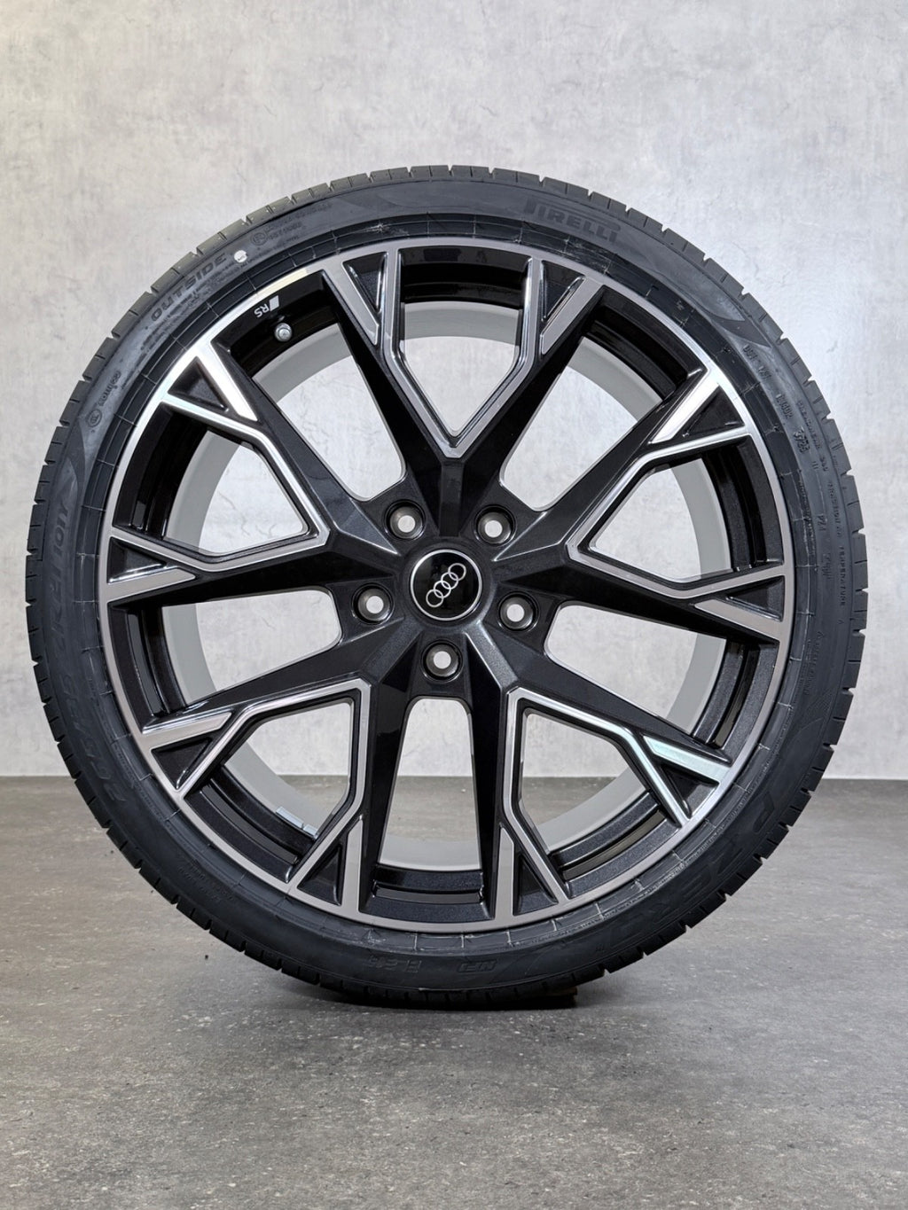 Audi 21 Zoll Felgen E Tron e-tron GT RS FW 4J3601025DK Sommerreifen Sommerräder